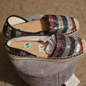 Womens flats
